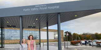 Aino Lindstrom (left) and Sarah Paeth are pictured outside the entrance of Forth Valley Royal Hospital.