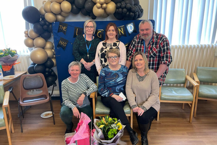 Angela Fairley, who has worked with older adults in Forth Valley for over 32 years, recently retired from her role as a Health Care Support Worker only to return a few weeks later to start a new chapter in her career with our local Macmillan nursing team.