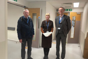 Robert Clark (Employee Director), Gillian Lowe (Department Manager - Clinical Chemistry, Haematology and Blood Transfusion) and Kevin Reith (Interim Director of HR) are pictured on a return visit to Clinical Chemistry.